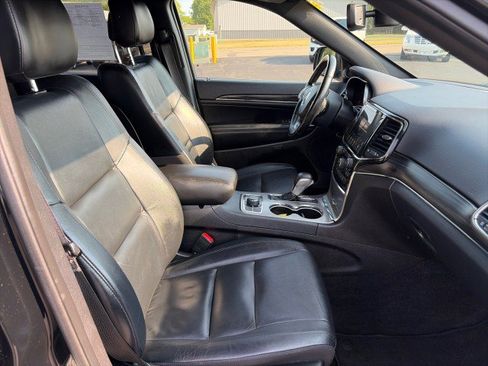 Used 2021 Jeep Grand Cherokee Limited AWD/4WD image 20