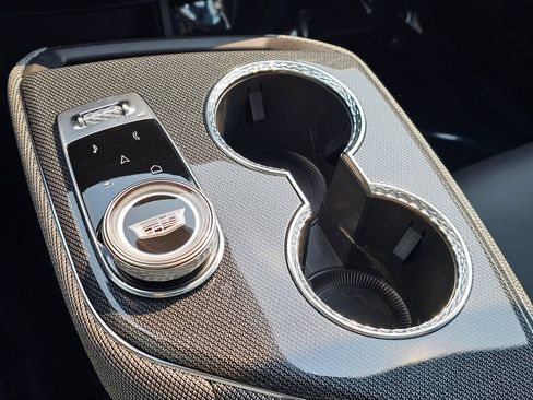 New 2026 Cadillac Optiq Sport 1 AWD/4WD image 32