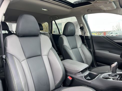 Used 2022 Subaru Outback Onyx Edition XT w/ Popular Package #2 image 15