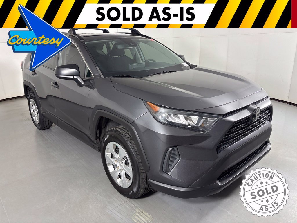 Used 2021 Toyota RAV4 LE w/ Carpet Mat Package (TMS) FWD image 2