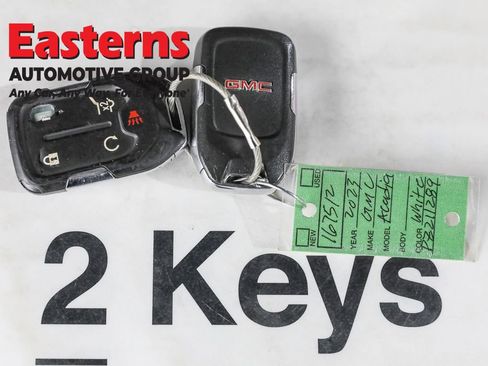 Used 2023 GMC Acadia SLT image 29