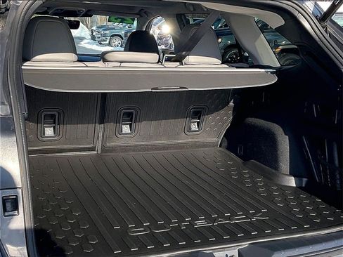 Used 2023 Subaru Outback Limited image 33