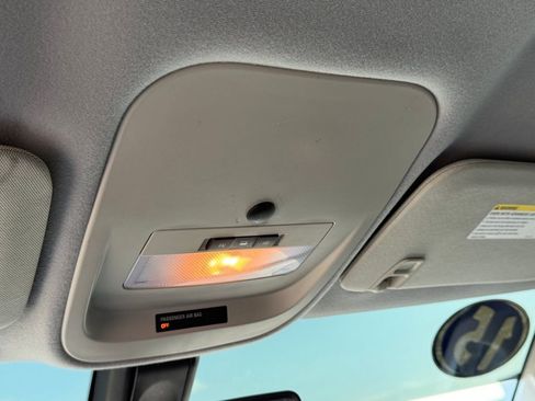 Used 2015 Chevrolet Colorado W/T w/ WT Convenience Package image 26