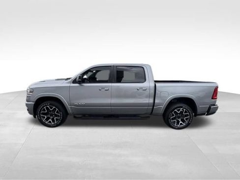 Used 2025 RAM 1500 Laramie w/ Sport Appearance Package AWD/4WD image 12