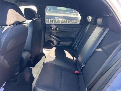 Used 2022 Honda Civic Sport image 8