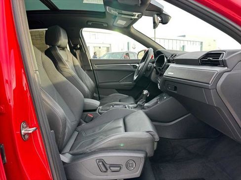 Used 2024 Audi Q3 2.0T Premium Plus image 10