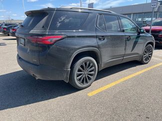 Used 2023 Chevrolet Traverse RS w/ LPO, Floor Liner Package video 2