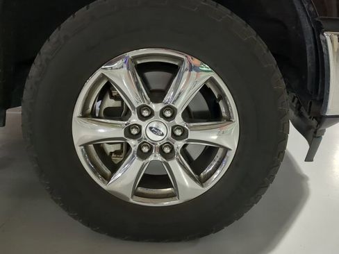 Used 2020 Ford F150 XLT w/ Equipment Group 302A Luxury AWD/4WD image 6