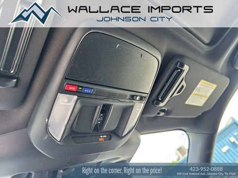 Certified 2025 Subaru Forester Limited AWD/4WD image 15