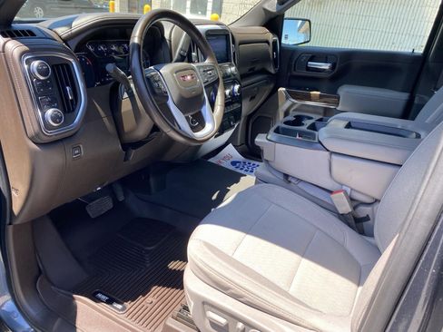Used 2021 GMC Sierra 1500 SLE w/ X31 Off-Road Package AWD/4WD image 17