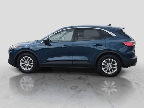 Used 2020 Ford Escape SE FWD image 5