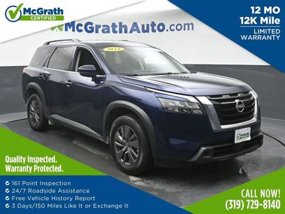 Used 2024 Nissan Pathfinder SV w/ SV Premium Package