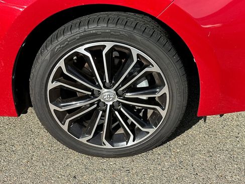 Used 2016 Toyota Corolla S image 11