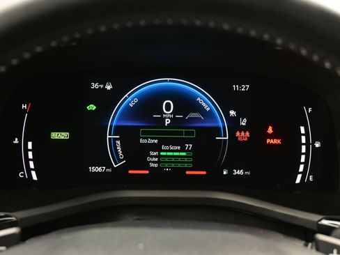 Used 2025 Toyota Camry SE image 23