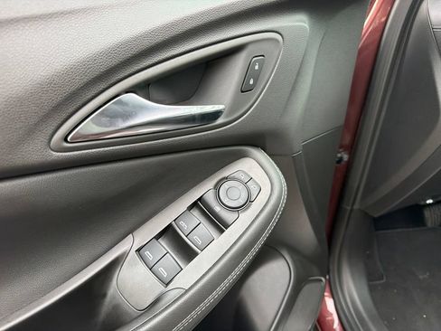 Used 2023 Buick Encore GX Preferred w/ Cold Weather Comfort Package FWD image 11