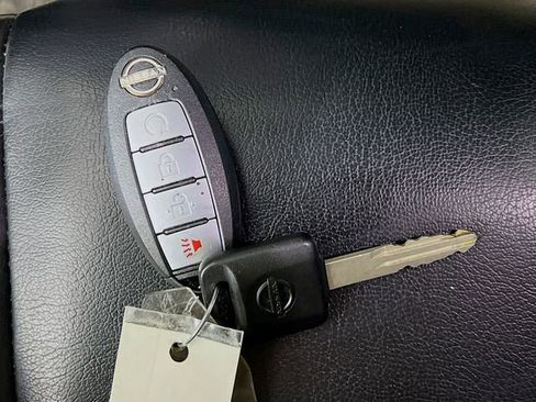 Used 2022 Nissan Frontier Pro-X w/ Pro-X Premium Package image 12