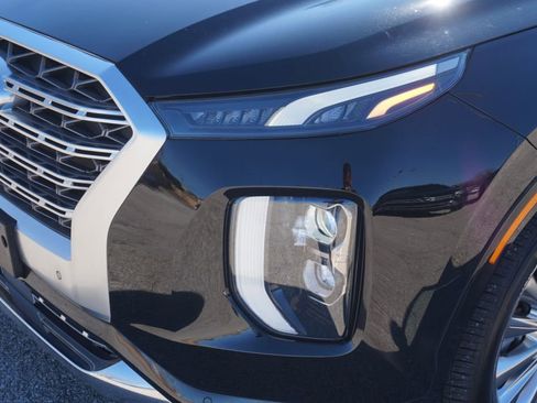 Used 2020 Hyundai Palisade Limited image 13