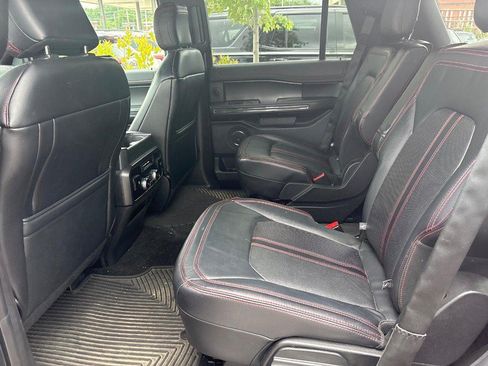 Used 2019 Ford Expedition Limited w/ Equipment Group 303A AWD/4WD image 6
