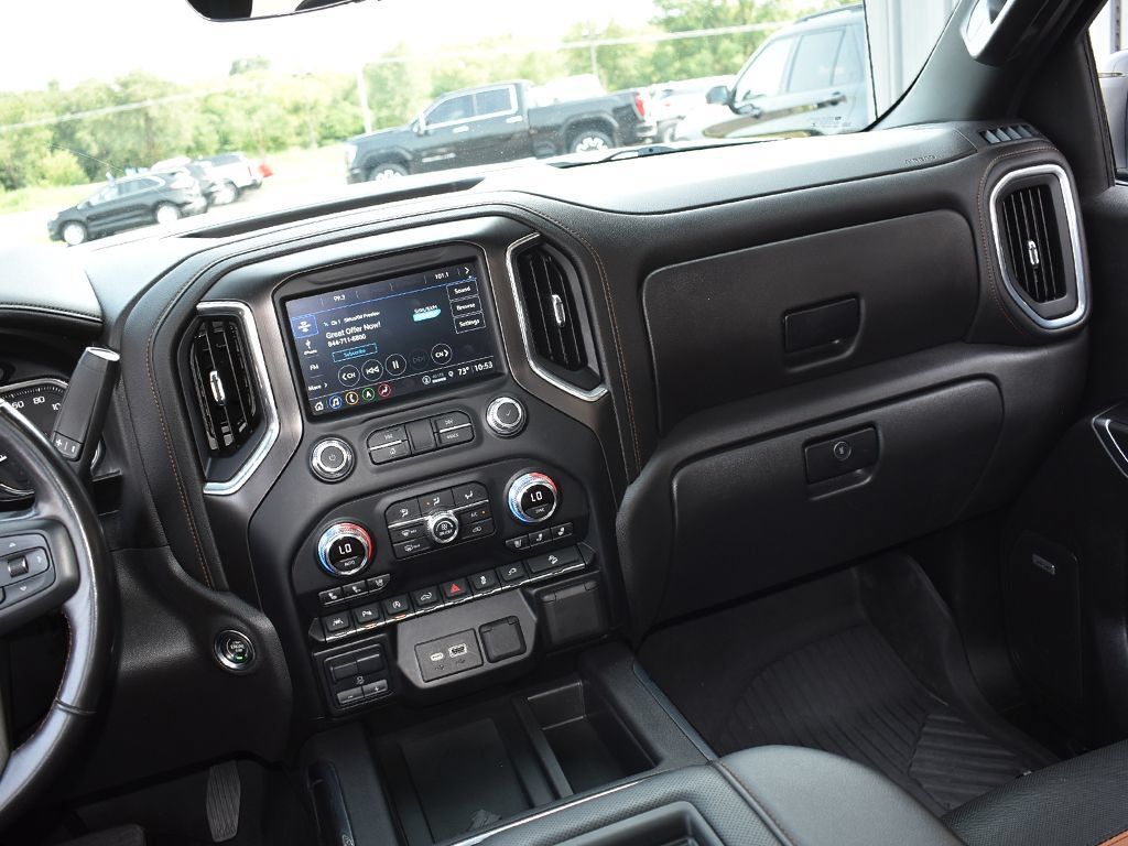 Used 2021 GMC Sierra 1500 AT4 w/ AT4 Premium Package AWD/4WD image 18