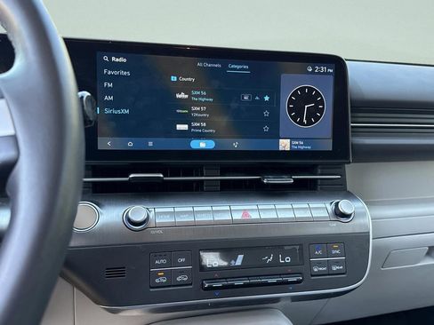 Used 2024 Hyundai Kona SEL image 36