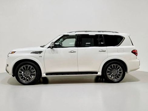 Used 2021 Nissan Armada Platinum w/ Captain's Chairs Package AWD/4WD image 3