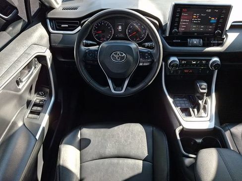 Certified 2021 Toyota RAV4 XLE Premium AWD/4WD image 11