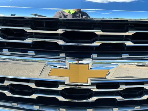 Used 2018 Chevrolet Silverado 1500 LTZ w/ Sport Package AWD/4WD image 30