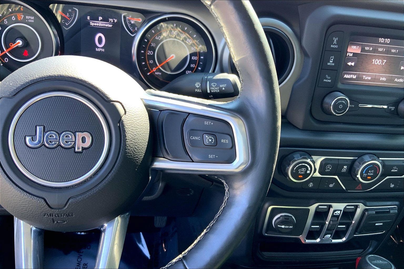 Used 2020 Jeep Gladiator Sport w/ Quick Order Package 24S AWD/4WD image 23