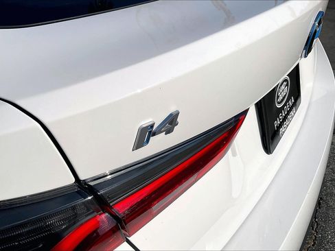 Used 2023 BMW i4 eDrive35 w/ Premium Package RWD image 32