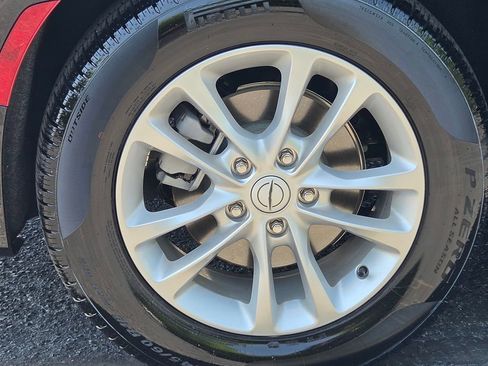 New 2026 Chrysler Pacifica Select image 10