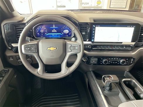New 2026 Chevrolet Silverado 1500 LTZ w/ Z71 Off-Road Package image 10