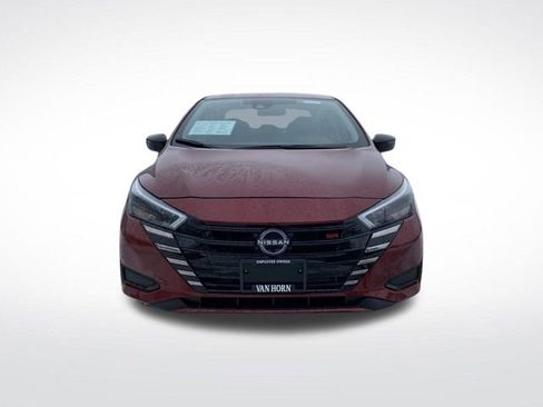 Certified 2025 Nissan Versa SR w/ Trunk Package image 10