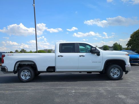 New 2026 Chevrolet Silverado 2500 W/T AWD/4WD image 10