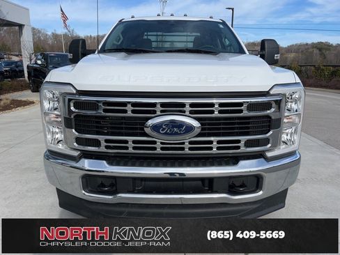 Used 2023 Ford F350 XLT w/ Snow Plow Prep Package image 21