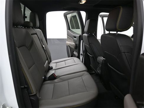 Used 2024 Chevrolet Colorado ZR2 w/ ZR2 Convenience Package III image 11