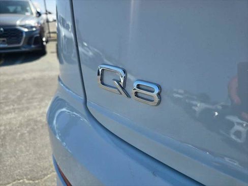 Used 2023 Audi Q8 Premium w/ Convenience Package AWD/4WD image 13