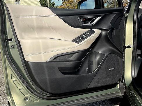 Used 2019 Subaru Forester Limited image 19