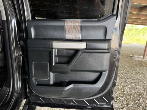Used 2019 Ford F250 Lariat AWD/4WD image 34