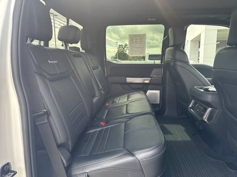 Used 2025 Ford F450 Platinum w/ FX4 Off-Road Package AWD/4WD image 38