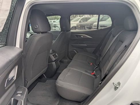 New 2026 Chevrolet Equinox EV LT w/ Comfort Package AWD/4WD image 8