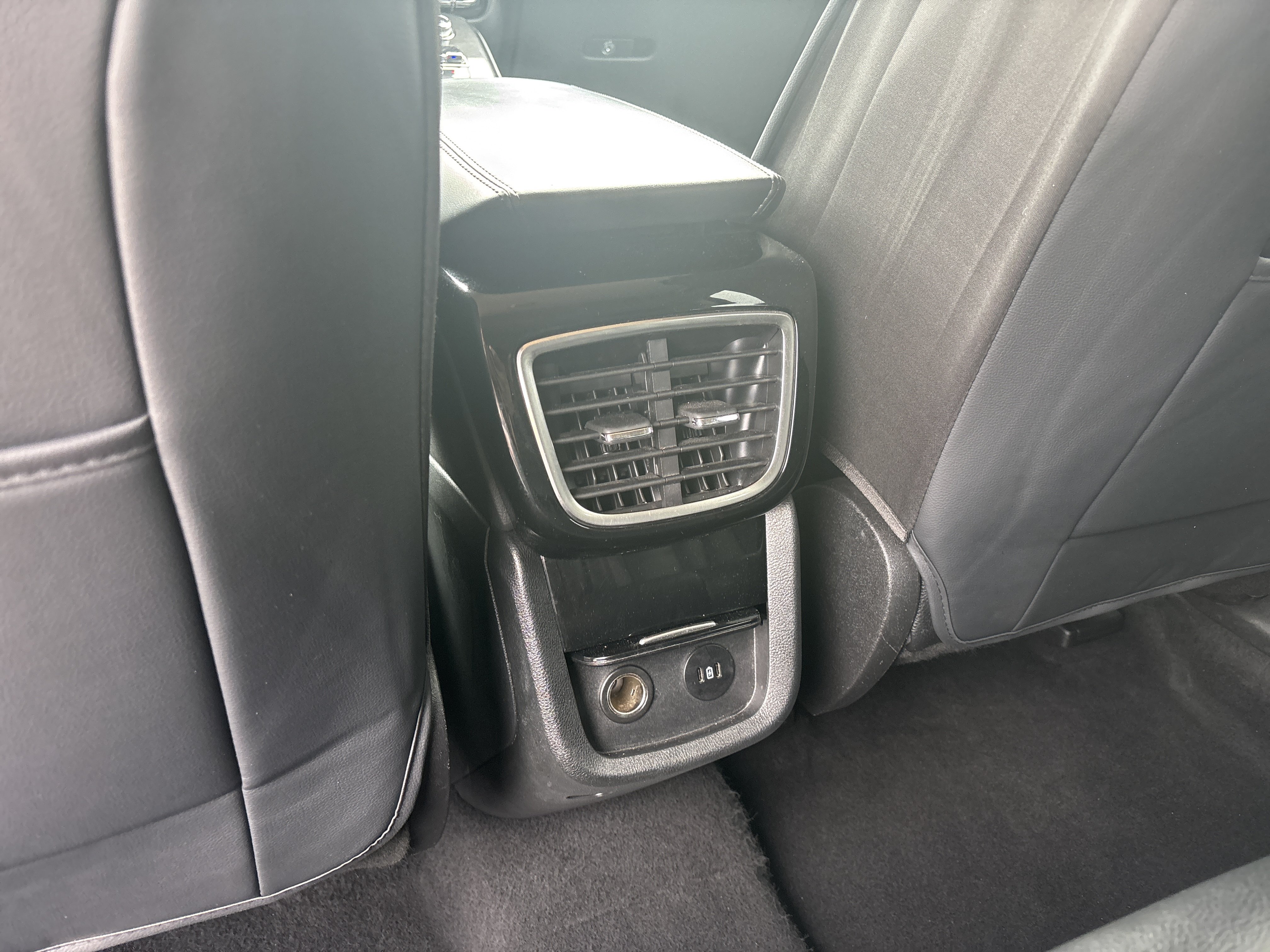 Used 2022 Lincoln Nautilus AWD image 17