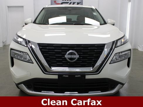 Used 2023 Nissan Rogue Platinum w/ Platinum Premium Package image 3