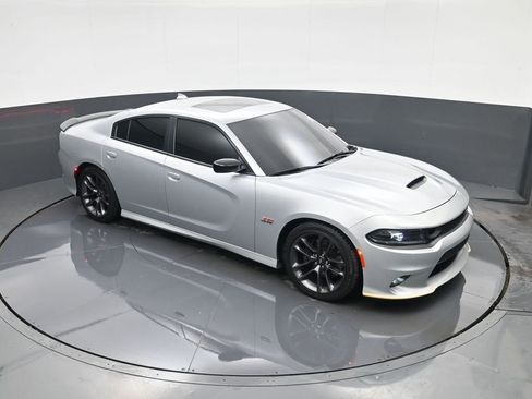 Used 2023 Dodge Charger Scat Pack w/ Navigation & Travel Group image 28