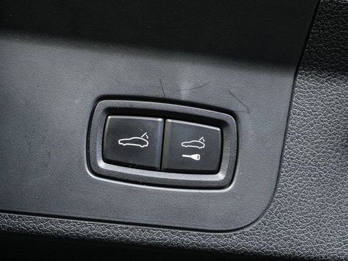 Certified 2022 Porsche Panamera Turbo S image 30