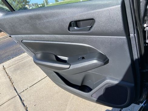 Used 2025 Nissan Altima 2.5 SV FWD image 50