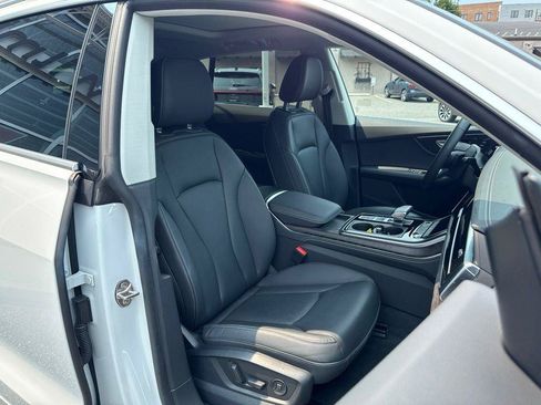 Used 2023 Audi Q8 Premium Plus w/ Premium Plus Package AWD/4WD image 27