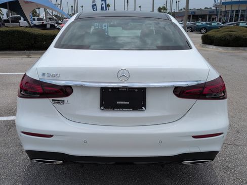 Used 2021 Mercedes-Benz E 350 Sedan image 5