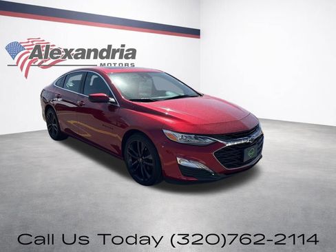 Used 2023 Chevrolet Malibu LT w/ Driver Confidence Package FWD image 2