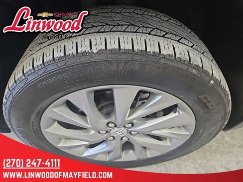 Used 2025 Buick Enclave Preferred FWD image 9