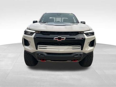 New 2026 Chevrolet Colorado ZR2 w/ Technology Package image 8